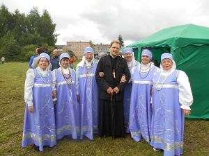 Вокальный ансамбль «Ивушки» на фестивале «Широкий круг»